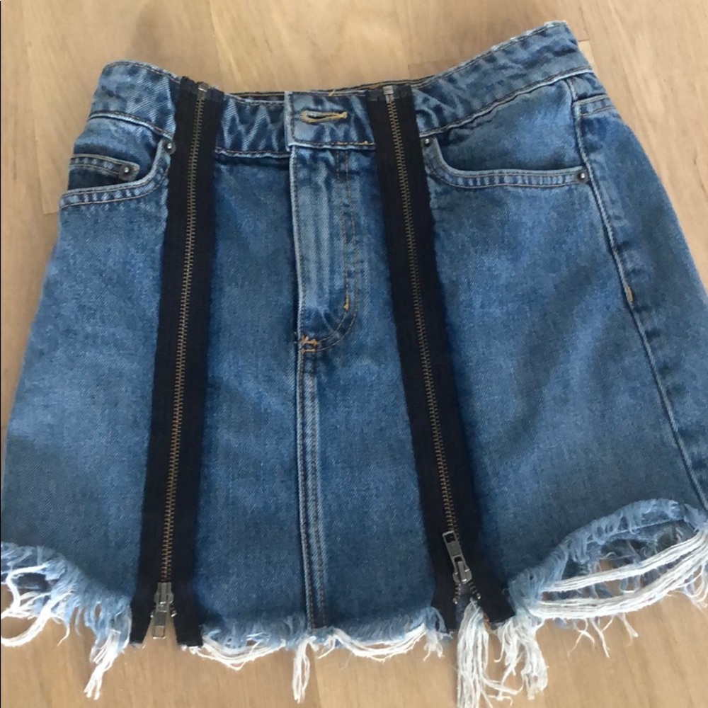 rare LF Carmar blue zip up skirt